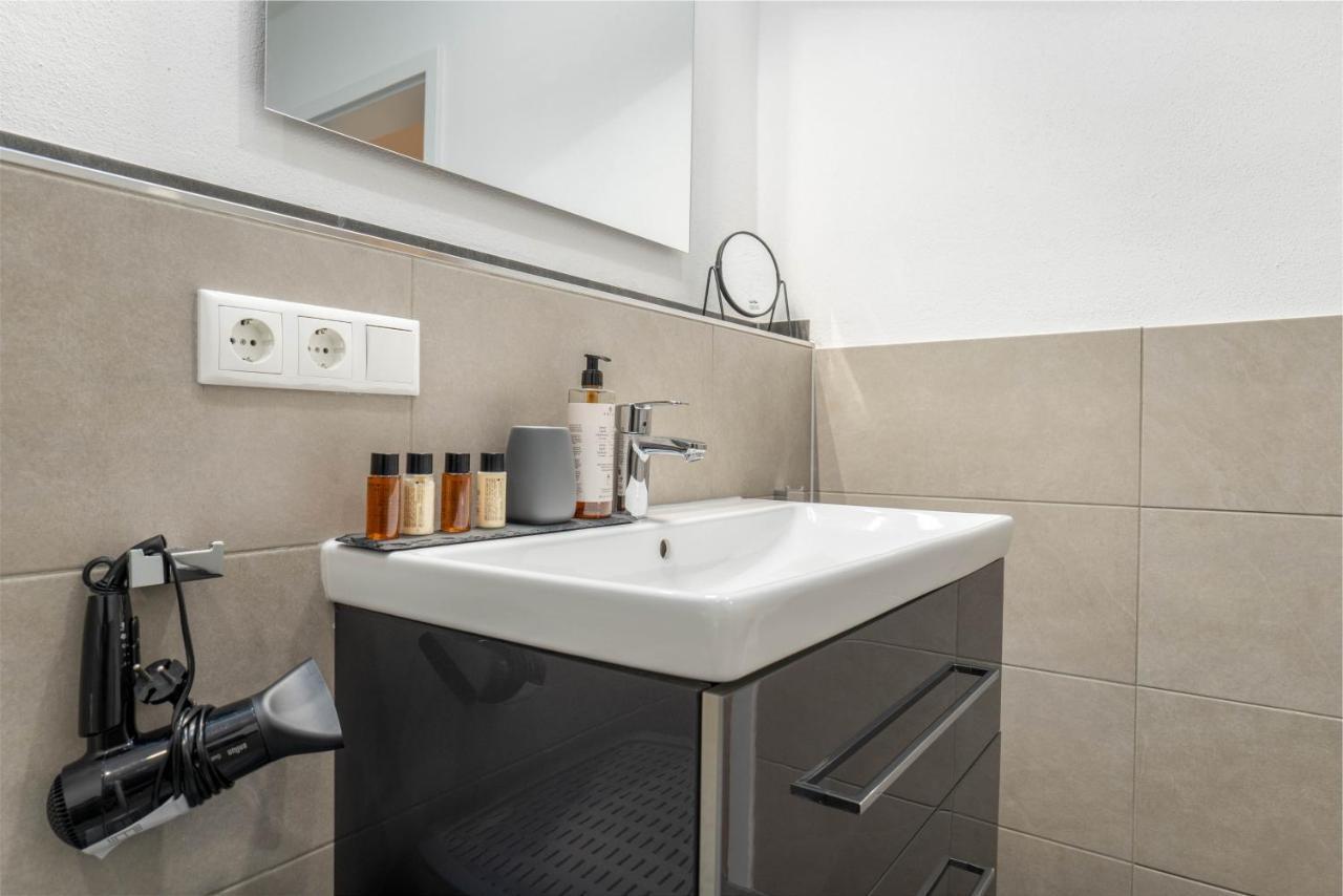 Vivamosel: Mit Mosel & Burgblick - Balkon - Parken - Aufzug - Fahrradraum Appartement *